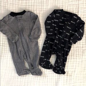 Carter’s NB sleep N’ play set